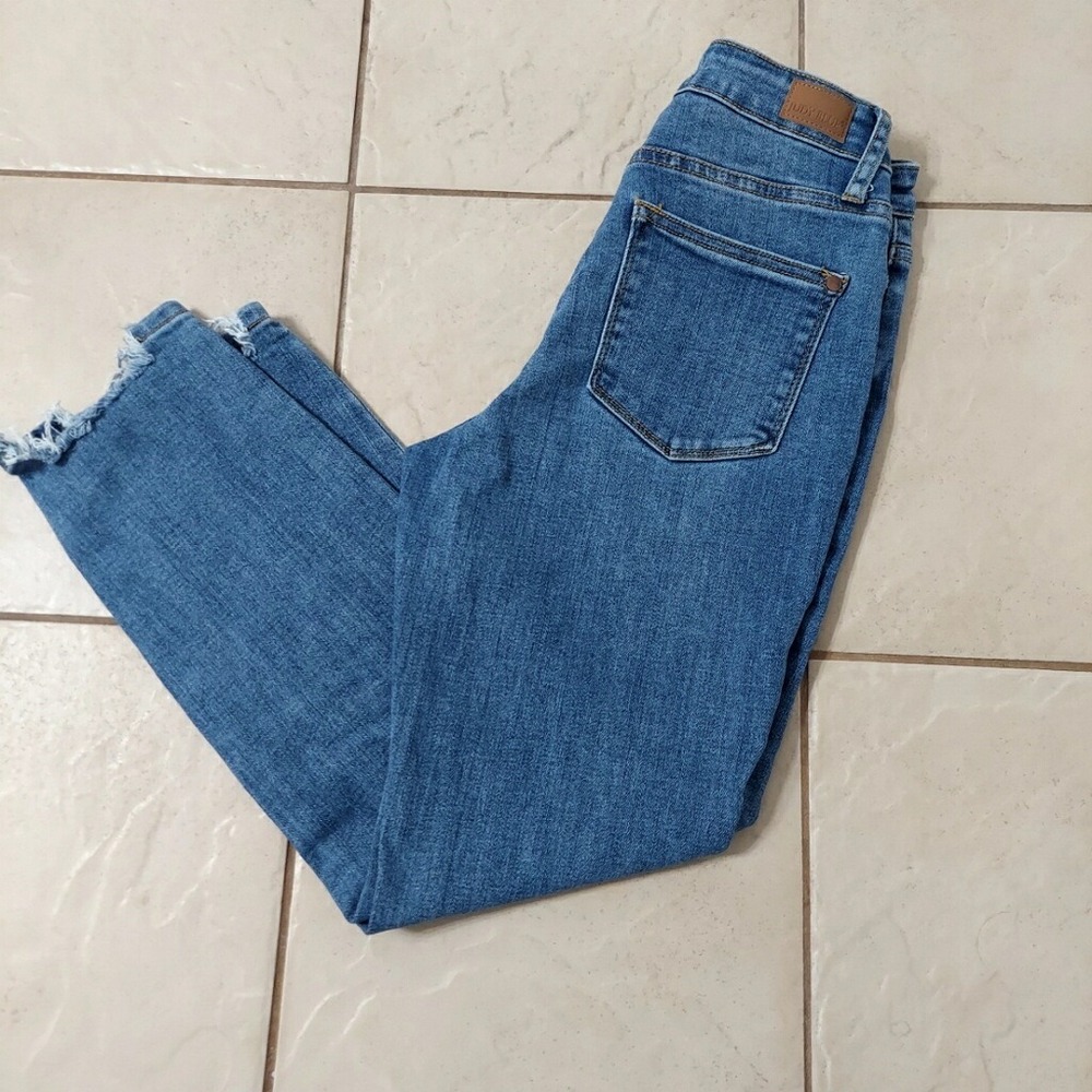 Judy Blue Los Angeles Slim Fit Distressed Raw Hem Blue Jeans Mens 3/26 High Rise